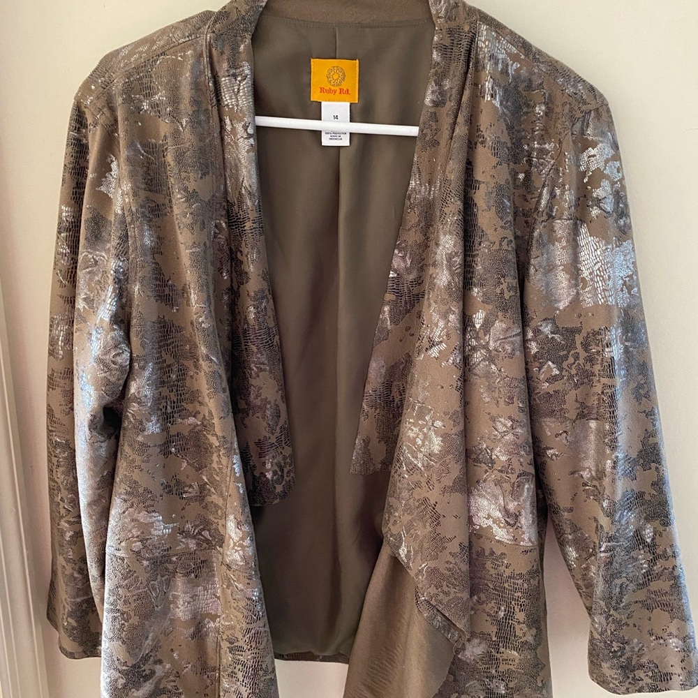 Ruby Rd. Elegant Brown and Tan Jacket